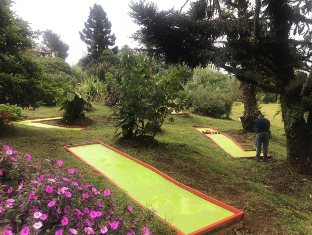 Poas Volcano La Paz Tiquicia Lodge Vara Blanca  Eksteriør billede