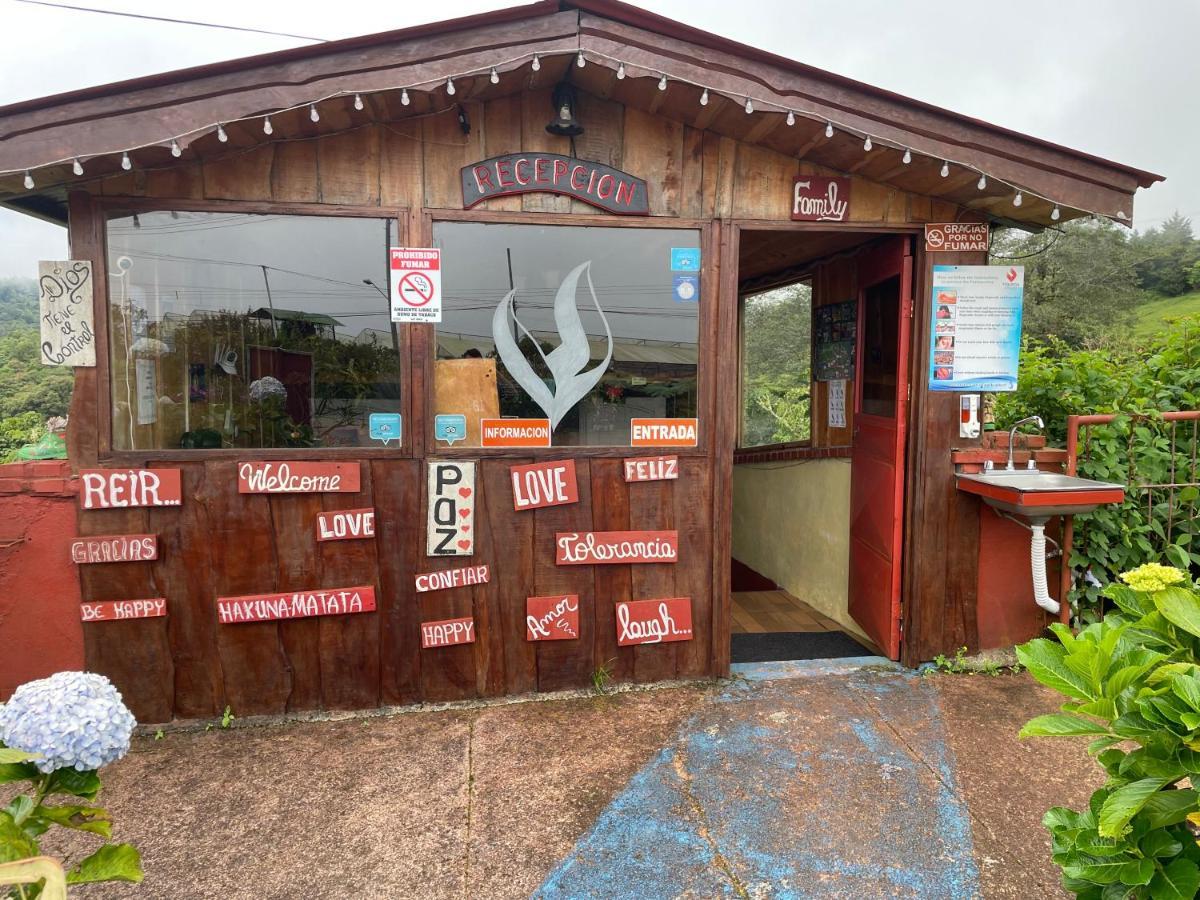 Poas Volcano La Paz Tiquicia Lodge Vara Blanca  Eksteriør billede